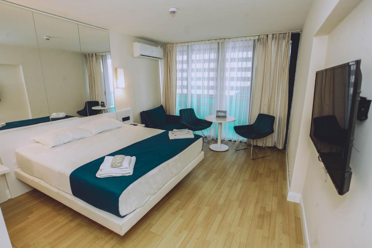 Orbi City Sea View - Special Category Aparthotel Batumi Exterior foto